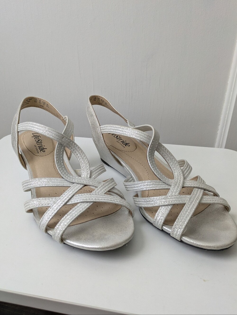 LifeStride Women's Yaya Wedge Sandals, Silver, Size 7 Wide